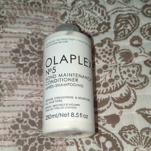 Olaplex No.5.Bond Maintenance Conditioner
